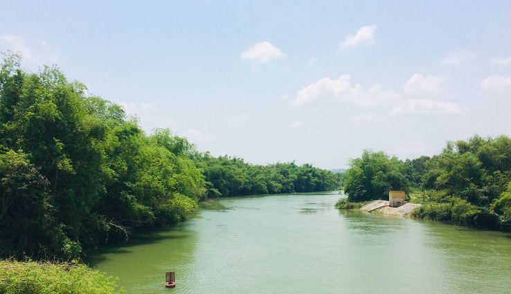 Countryside on the way to Ba Na Hills (Golden Bridge)