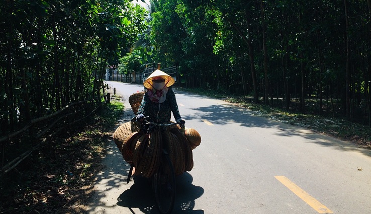 Rural life on the way to Ba Na Hills (Golden Bridge)