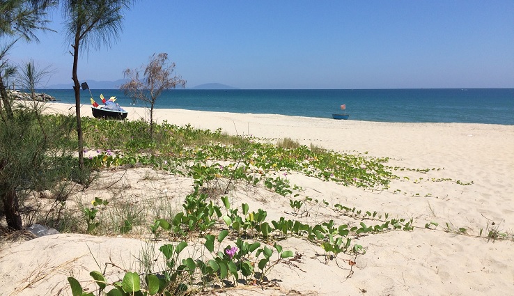 Hidden beaches in Hoi An: Cua Dai Hidden Beach