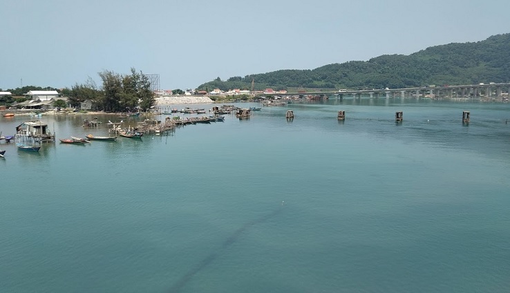 Best route Hoi An to Hue - Lang Co Beach