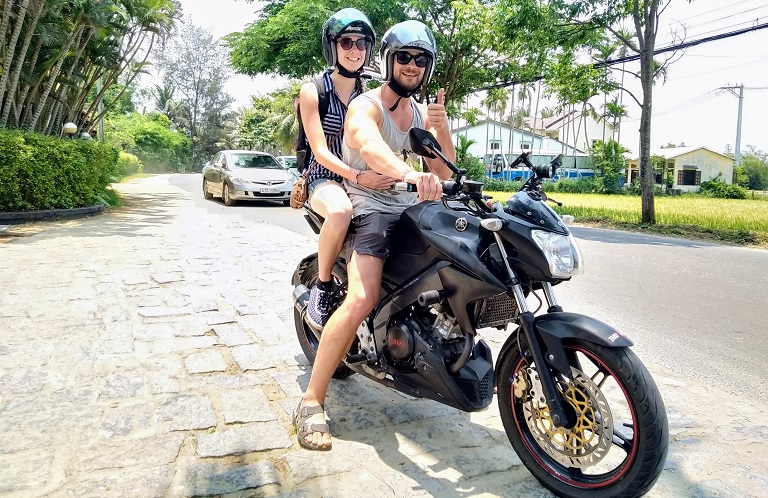 Motorcycle Rental Hoi An - Manual bike Yamaha FZ150i