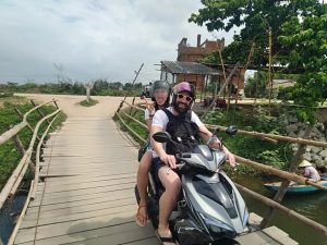 Bamboo bridge on the way to My Son